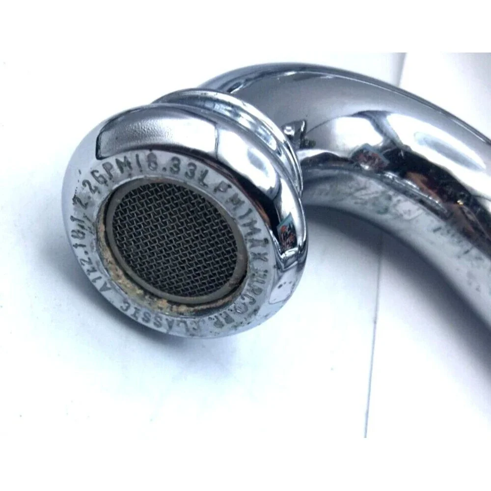 Pfister Bronson Bathroom Sink Faucet Polished Chrome LG48-BS0C Good Condition